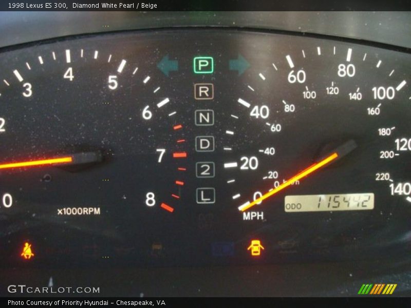 Diamond White Pearl / Beige 1998 Lexus ES 300