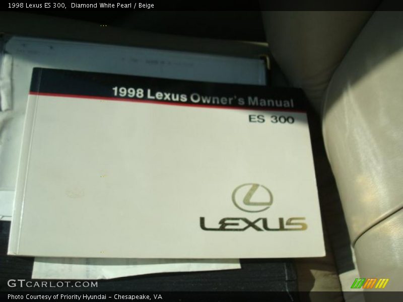 Diamond White Pearl / Beige 1998 Lexus ES 300