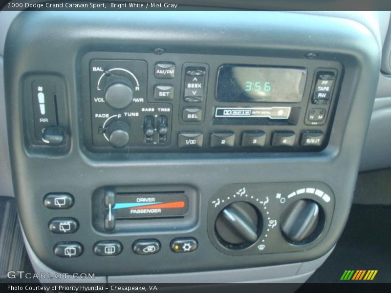 Bright White / Mist Gray 2000 Dodge Grand Caravan Sport