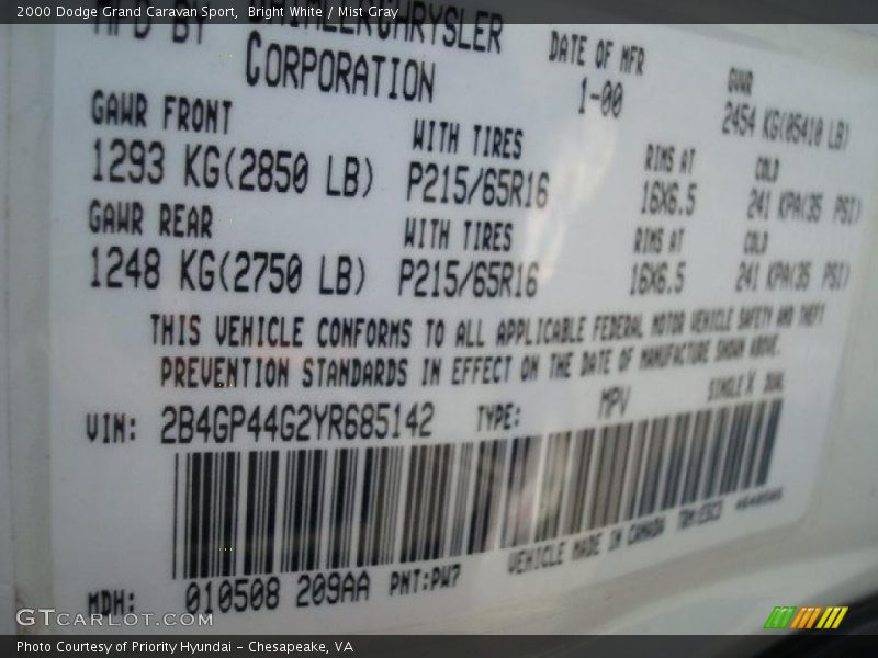 Bright White / Mist Gray 2000 Dodge Grand Caravan Sport