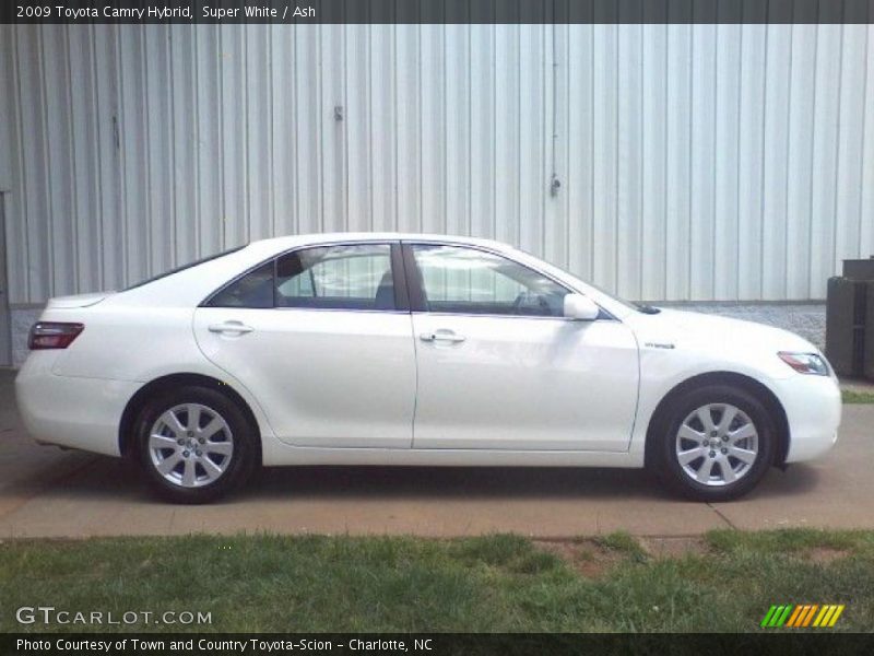Super White / Ash 2009 Toyota Camry Hybrid