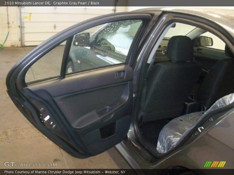 Graphite Gray Pearl / Black 2010 Mitsubishi Lancer DE