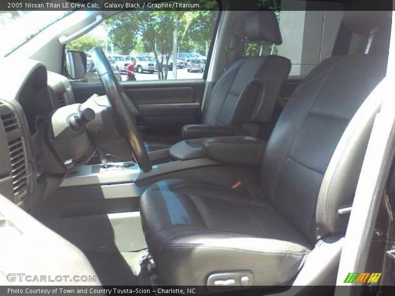 Galaxy Black / Graphite/Titanium 2005 Nissan Titan LE Crew Cab