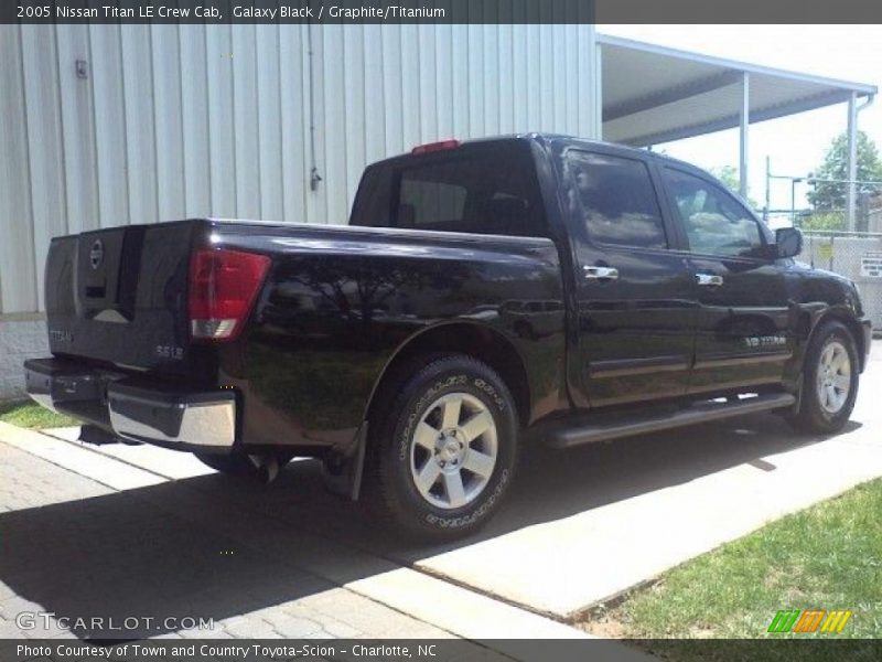 Galaxy Black / Graphite/Titanium 2005 Nissan Titan LE Crew Cab