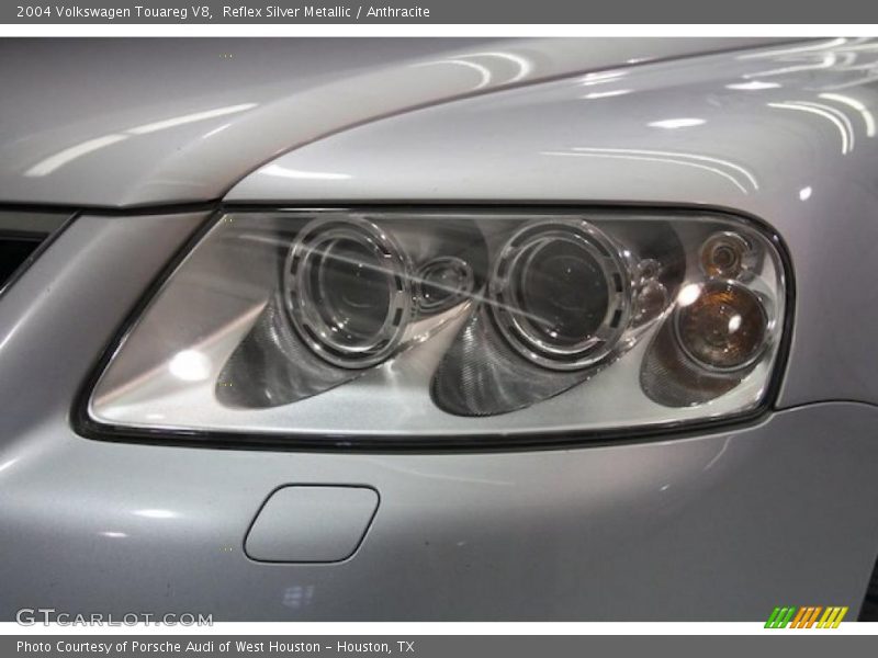 Reflex Silver Metallic / Anthracite 2004 Volkswagen Touareg V8
