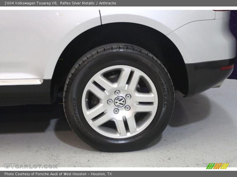 Reflex Silver Metallic / Anthracite 2004 Volkswagen Touareg V8