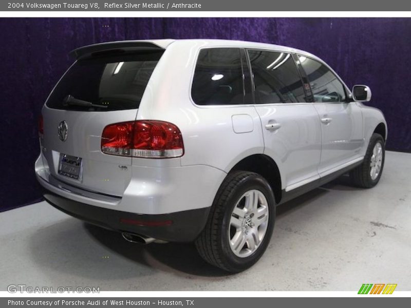 Reflex Silver Metallic / Anthracite 2004 Volkswagen Touareg V8