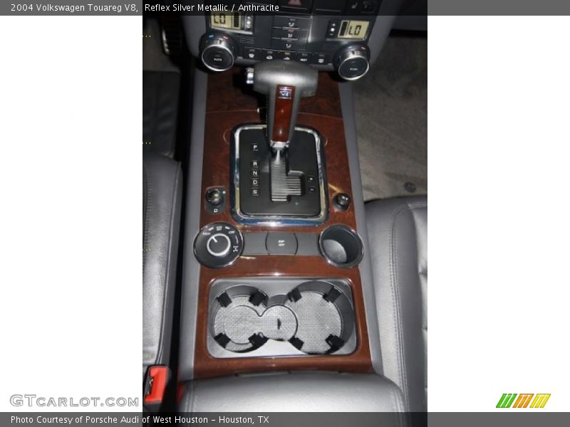 Reflex Silver Metallic / Anthracite 2004 Volkswagen Touareg V8