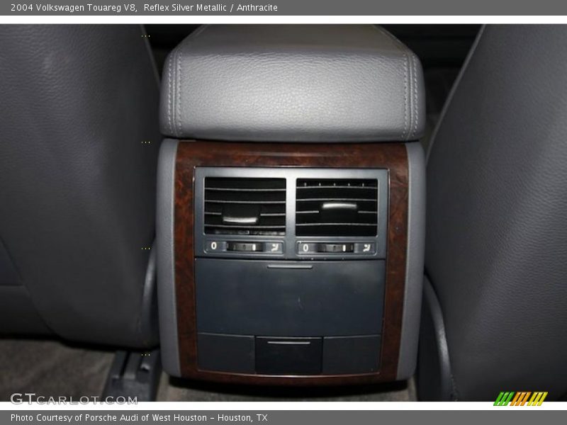 Reflex Silver Metallic / Anthracite 2004 Volkswagen Touareg V8