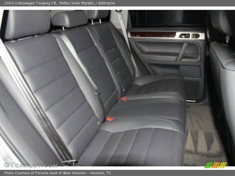 Reflex Silver Metallic / Anthracite 2004 Volkswagen Touareg V8