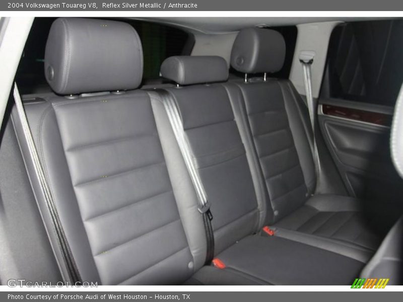 Reflex Silver Metallic / Anthracite 2004 Volkswagen Touareg V8