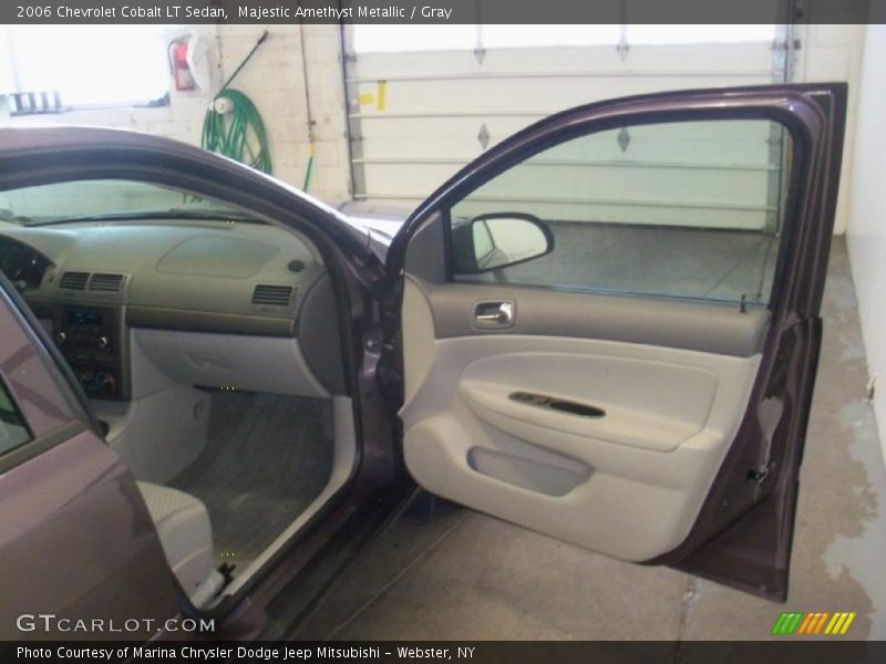 Majestic Amethyst Metallic / Gray 2006 Chevrolet Cobalt LT Sedan