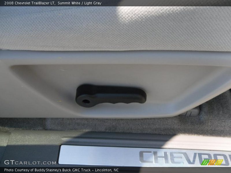 Summit White / Light Gray 2008 Chevrolet TrailBlazer LT