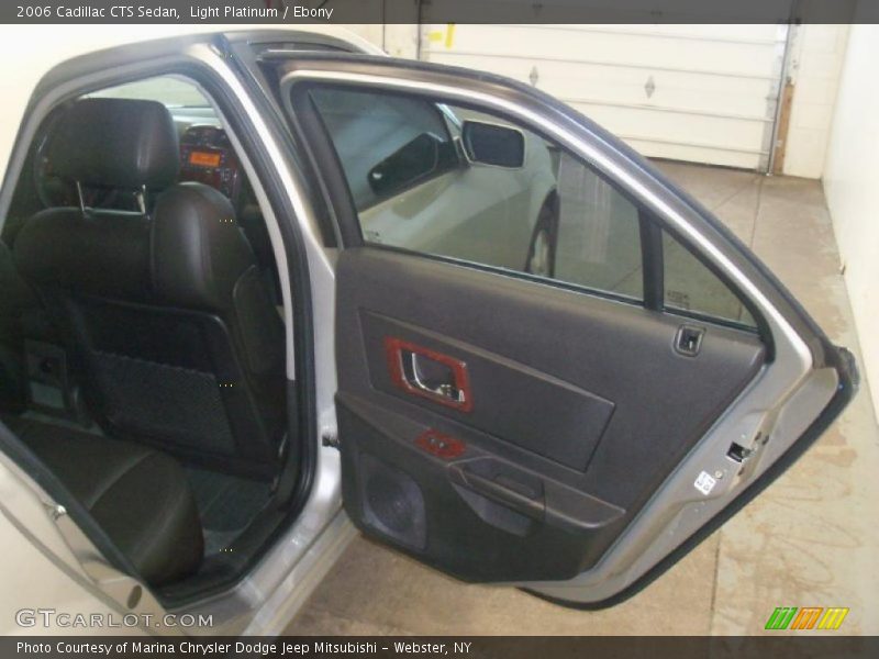Light Platinum / Ebony 2006 Cadillac CTS Sedan