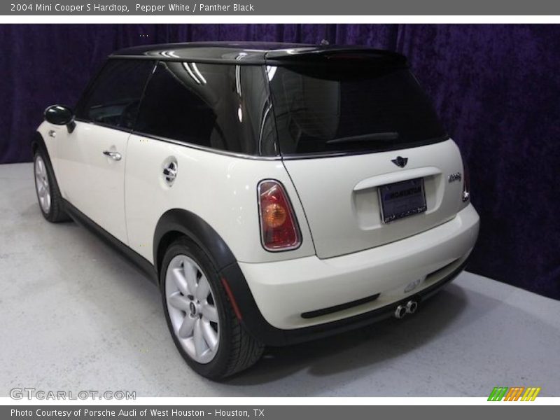 Pepper White / Panther Black 2004 Mini Cooper S Hardtop