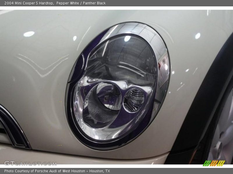 Pepper White / Panther Black 2004 Mini Cooper S Hardtop