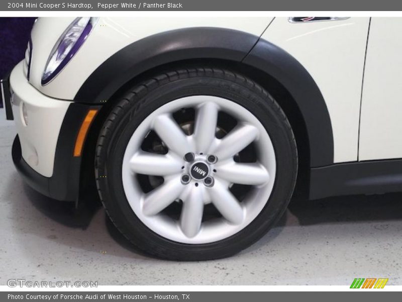 Pepper White / Panther Black 2004 Mini Cooper S Hardtop