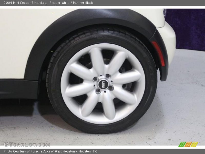 Pepper White / Panther Black 2004 Mini Cooper S Hardtop