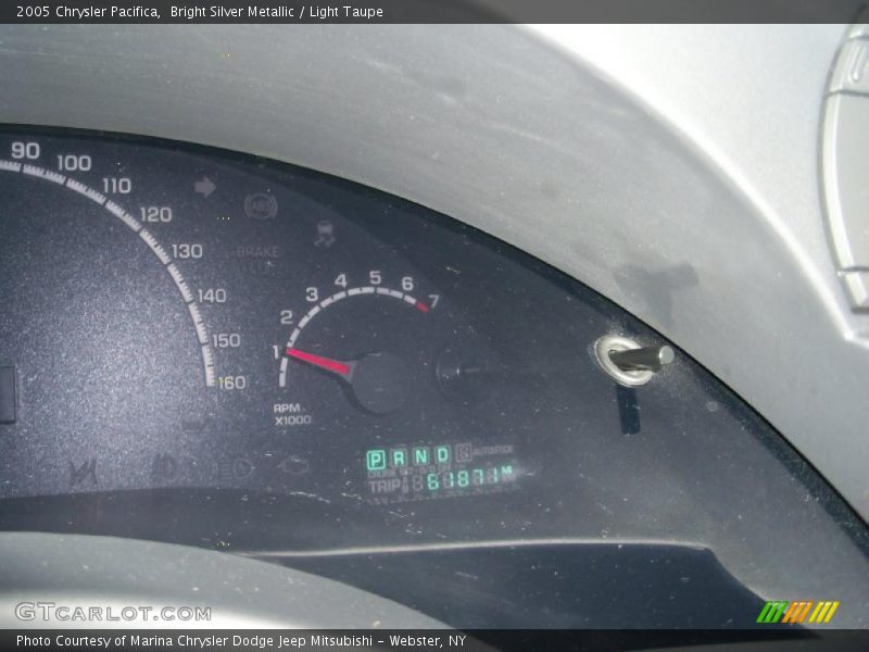 Bright Silver Metallic / Light Taupe 2005 Chrysler Pacifica