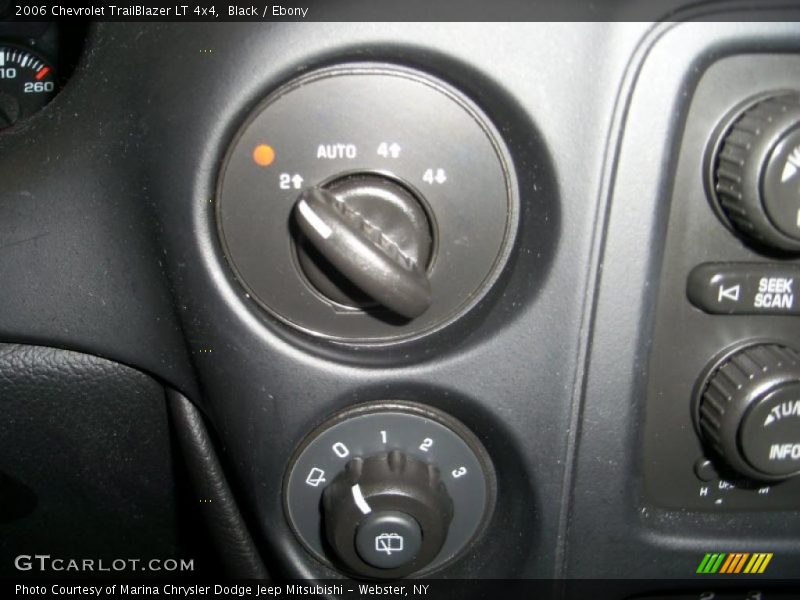 Black / Ebony 2006 Chevrolet TrailBlazer LT 4x4