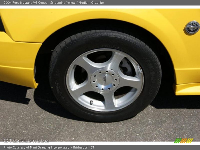Screaming Yellow / Medium Graphite 2004 Ford Mustang V6 Coupe