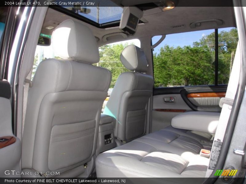 Galactic Gray Metallic / Gray 2004 Lexus LX 470