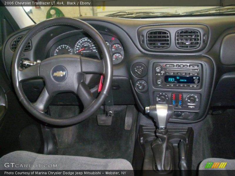 Black / Ebony 2006 Chevrolet TrailBlazer LT 4x4