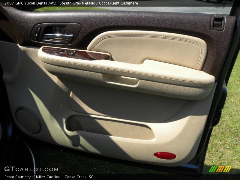 Stealth Gray Metallic / Cocoa/Light Cashmere 2007 GMC Yukon Denali AWD