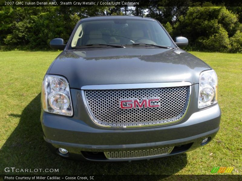 Stealth Gray Metallic / Cocoa/Light Cashmere 2007 GMC Yukon Denali AWD