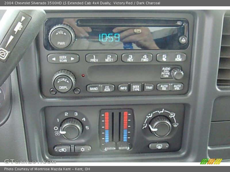 Victory Red / Dark Charcoal 2004 Chevrolet Silverado 3500HD LS Extended Cab 4x4 Dually