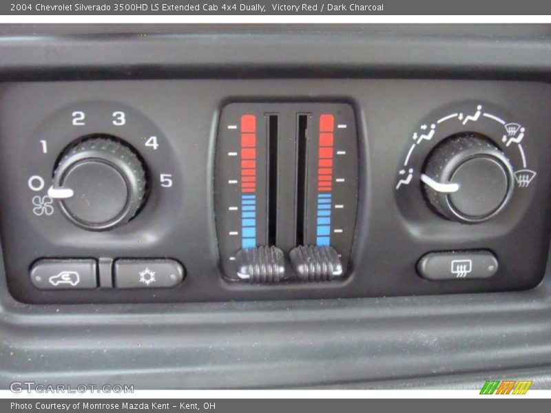 Victory Red / Dark Charcoal 2004 Chevrolet Silverado 3500HD LS Extended Cab 4x4 Dually