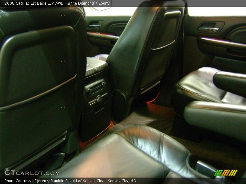 White Diamond / Ebony 2008 Cadillac Escalade ESV AWD