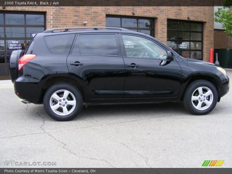 Black / Ash 2006 Toyota RAV4