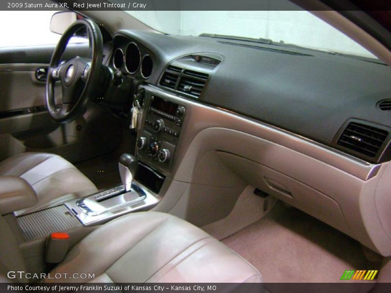 Red Jewel Tintcoat / Gray 2009 Saturn Aura XR