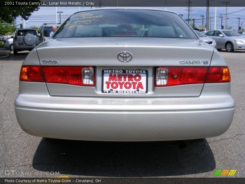 Lunar Mist Metallic / Gray 2001 Toyota Camry LE