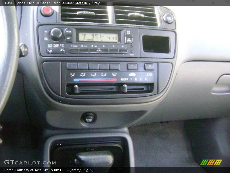 Vogue Silver Metallic / Gray 1998 Honda Civic LX Sedan