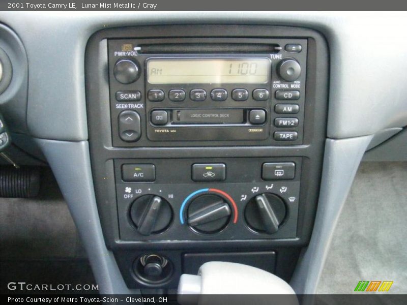 Lunar Mist Metallic / Gray 2001 Toyota Camry LE