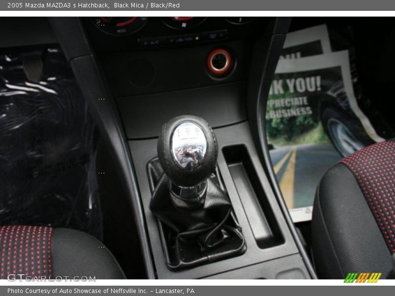Black Mica / Black/Red 2005 Mazda MAZDA3 s Hatchback