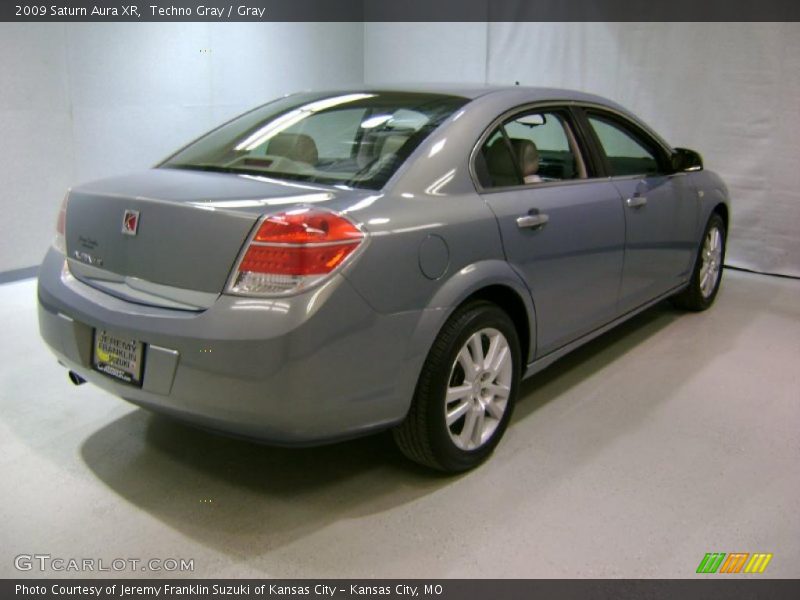Techno Gray / Gray 2009 Saturn Aura XR
