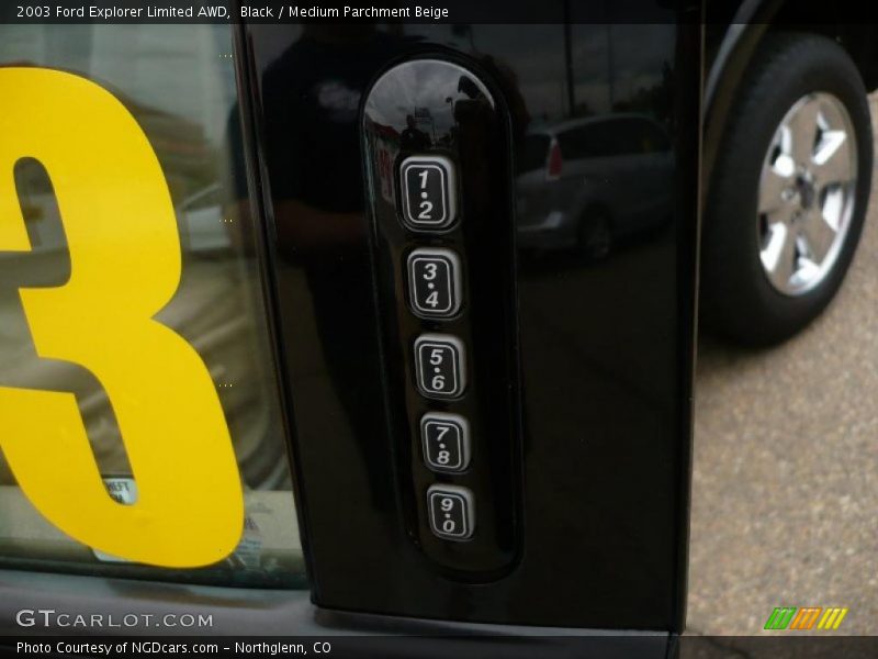 Black / Medium Parchment Beige 2003 Ford Explorer Limited AWD