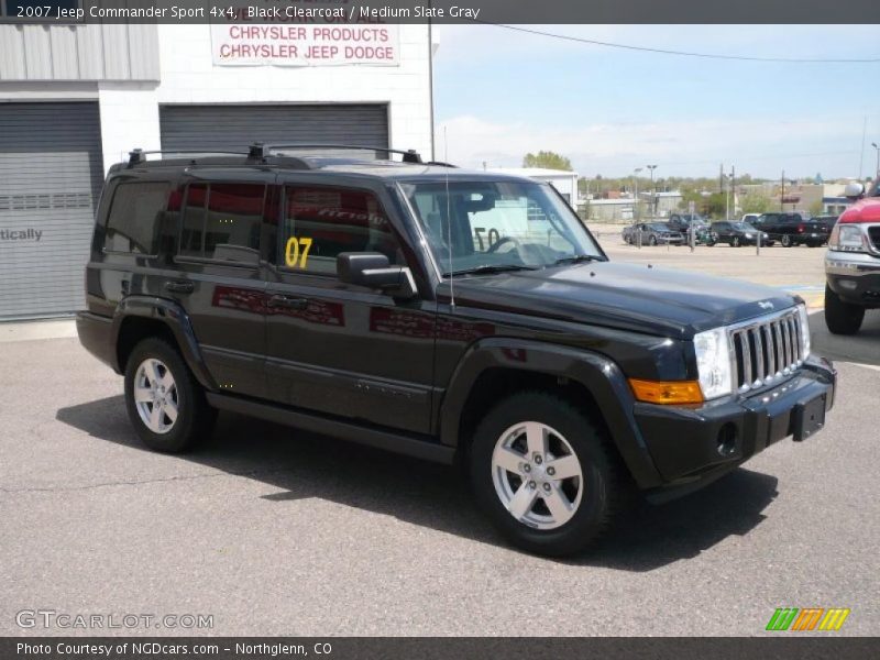 Black Clearcoat / Medium Slate Gray 2007 Jeep Commander Sport 4x4