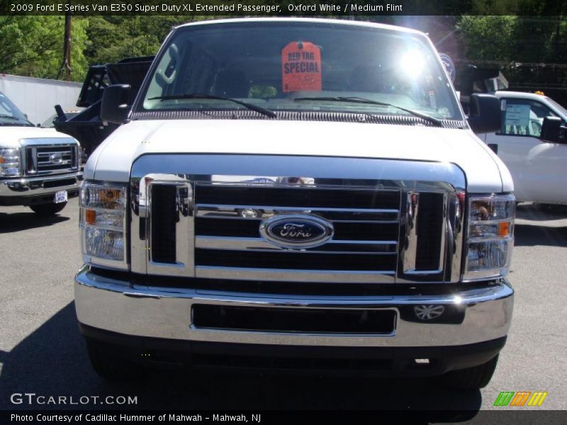 Oxford White / Medium Flint 2009 Ford E Series Van E350 Super Duty XL Extended Passenger
