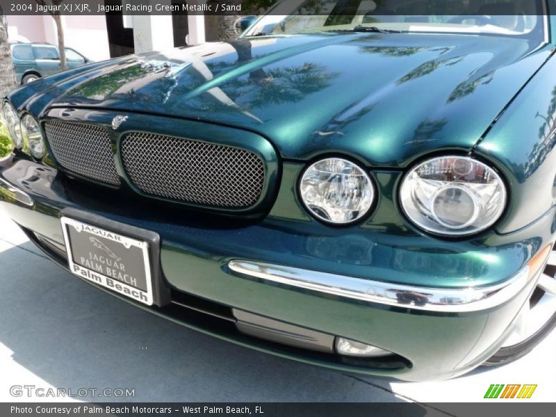 Jaguar Racing Green Metallic / Sand 2004 Jaguar XJ XJR