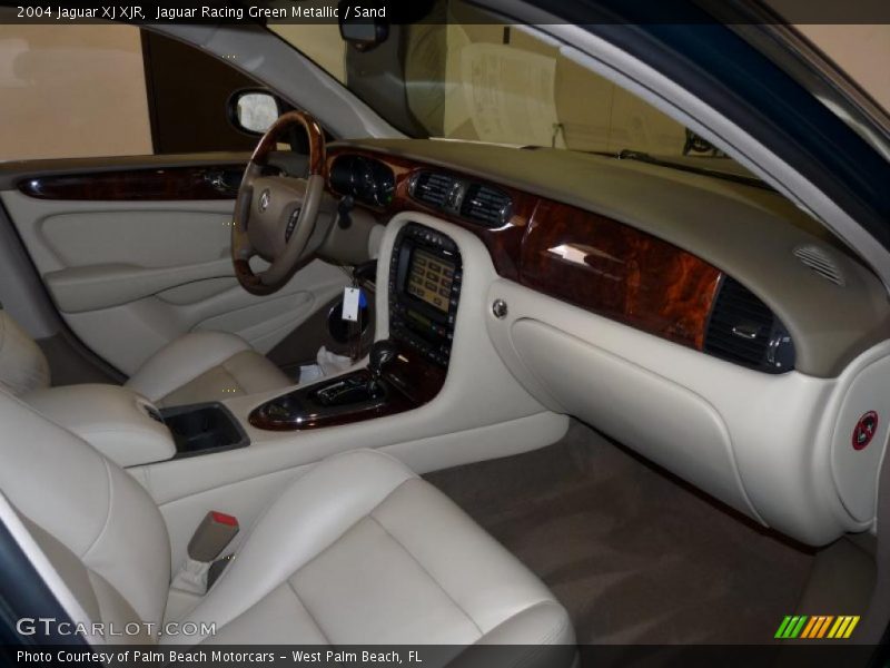 Jaguar Racing Green Metallic / Sand 2004 Jaguar XJ XJR