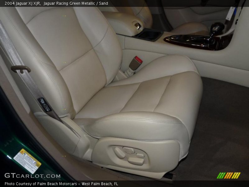Jaguar Racing Green Metallic / Sand 2004 Jaguar XJ XJR