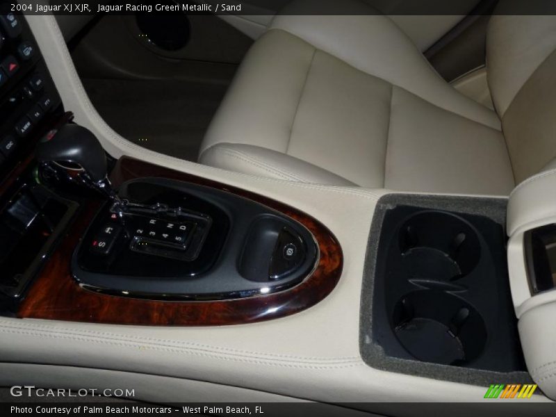 Jaguar Racing Green Metallic / Sand 2004 Jaguar XJ XJR