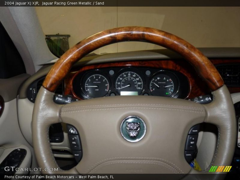 Jaguar Racing Green Metallic / Sand 2004 Jaguar XJ XJR