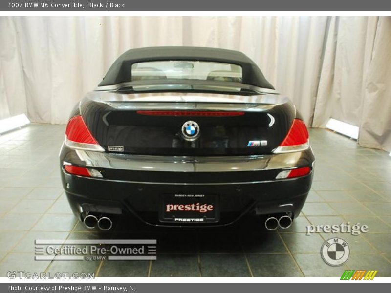 Black / Black 2007 BMW M6 Convertible