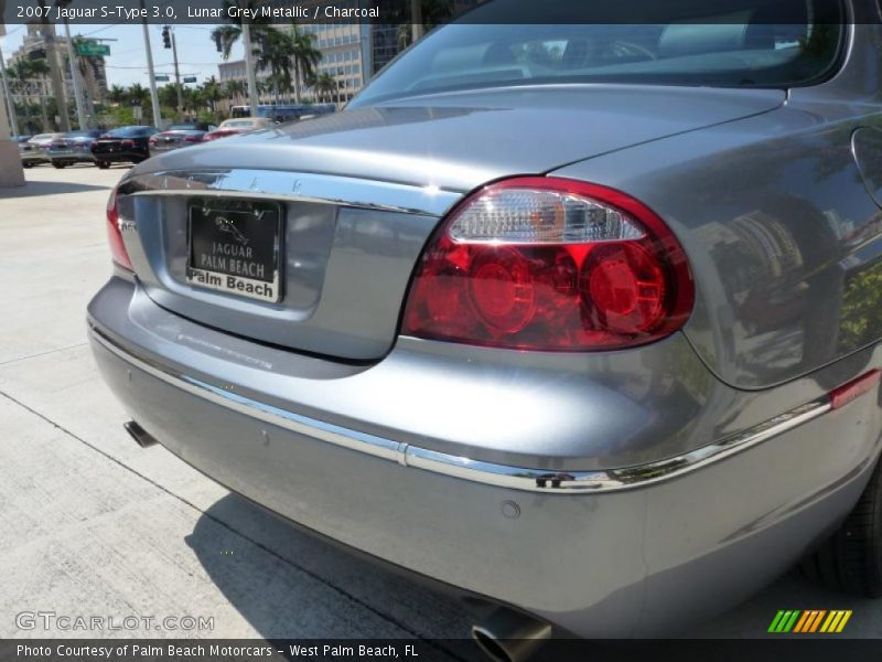 Lunar Grey Metallic / Charcoal 2007 Jaguar S-Type 3.0