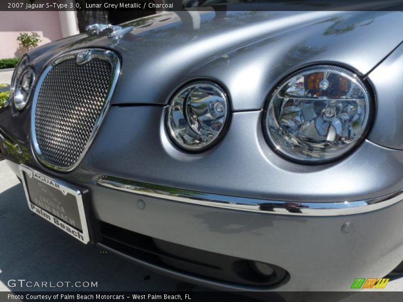 Lunar Grey Metallic / Charcoal 2007 Jaguar S-Type 3.0